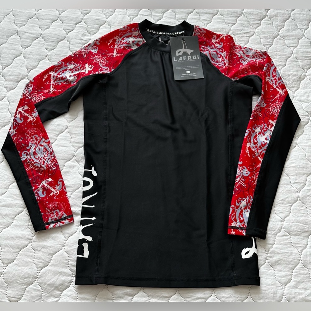 LAFROI Men’s Long Sleeve Rash Guard (Red/Black) - Size S/M